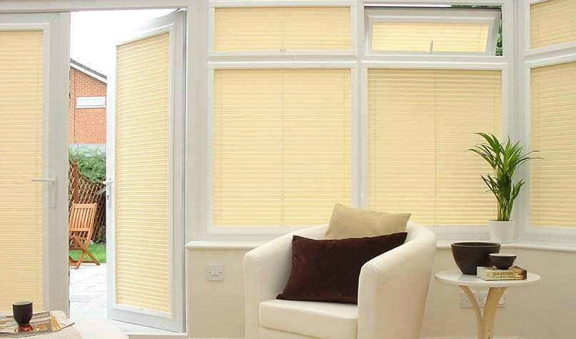 What are perfect Fit Blinds?