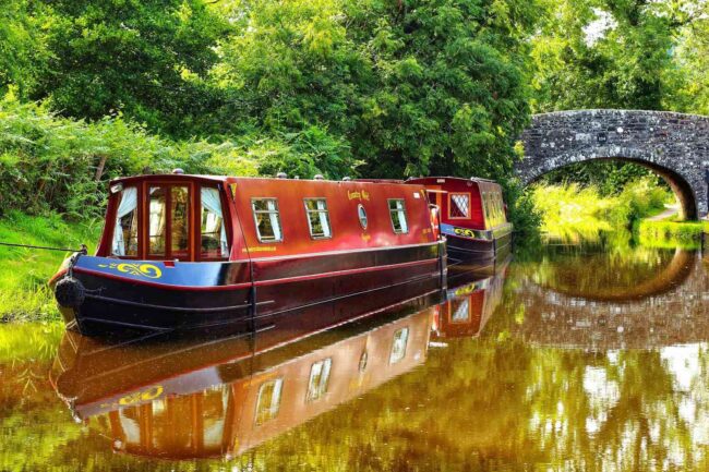 Blinds for House Boats | House Boat Blinds | Expression Blinds